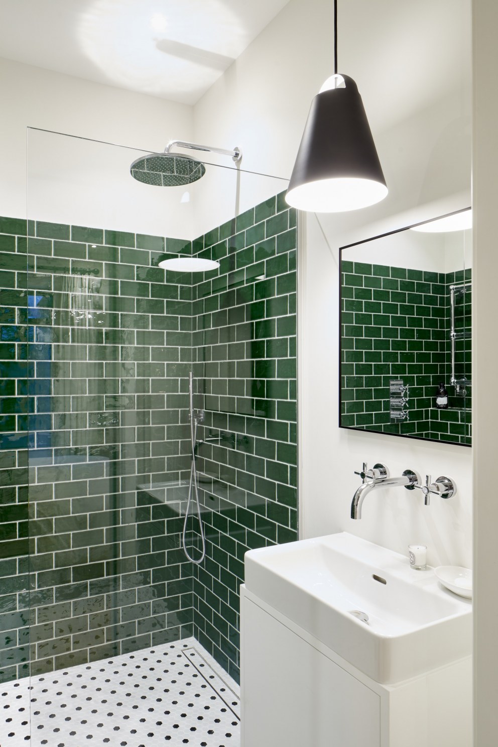 Chiddingstone Street | Chiddingstone Bathroom | Interior Designers
